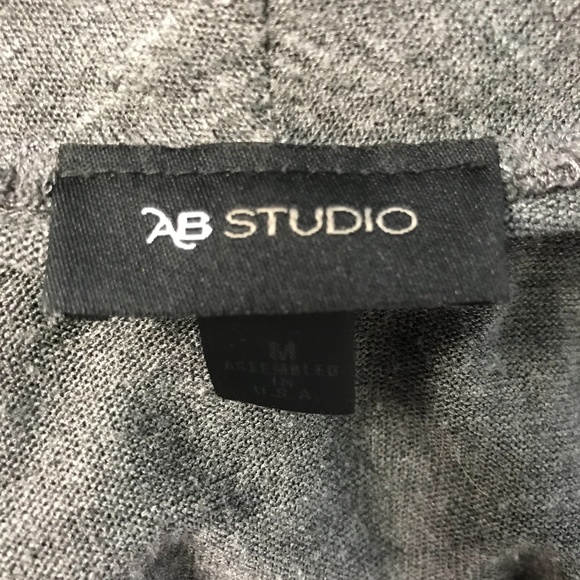 AB Studio long sleeve light sweater wrap - Picture 4 of 4